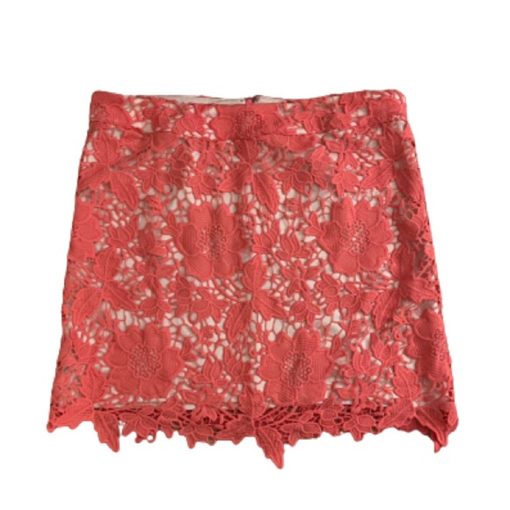 NWT Loft lace mini skirt